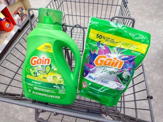 gain laundry walgreens