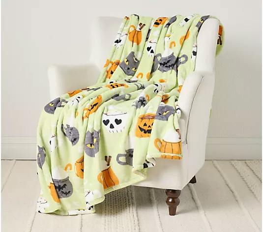 2 Halloween Plush Throws