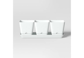 Room Essentials Self-Watering Planter Set