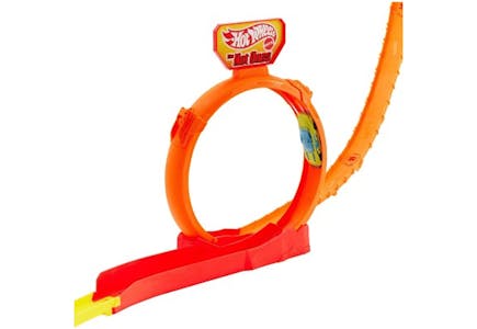 Hot Wheels Gravity Drop Track Set