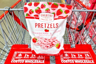 costco-creative-snacks-pretzels