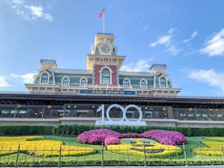 walt disney world magic kingdom entrance