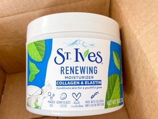 amazon st ives moisturizer3 1681849363 1681849363