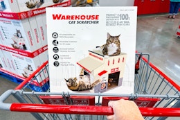costco-warehouse-cat-scratcher