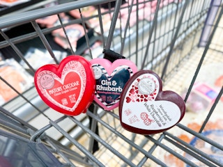 aldi-valentines-day-cheese