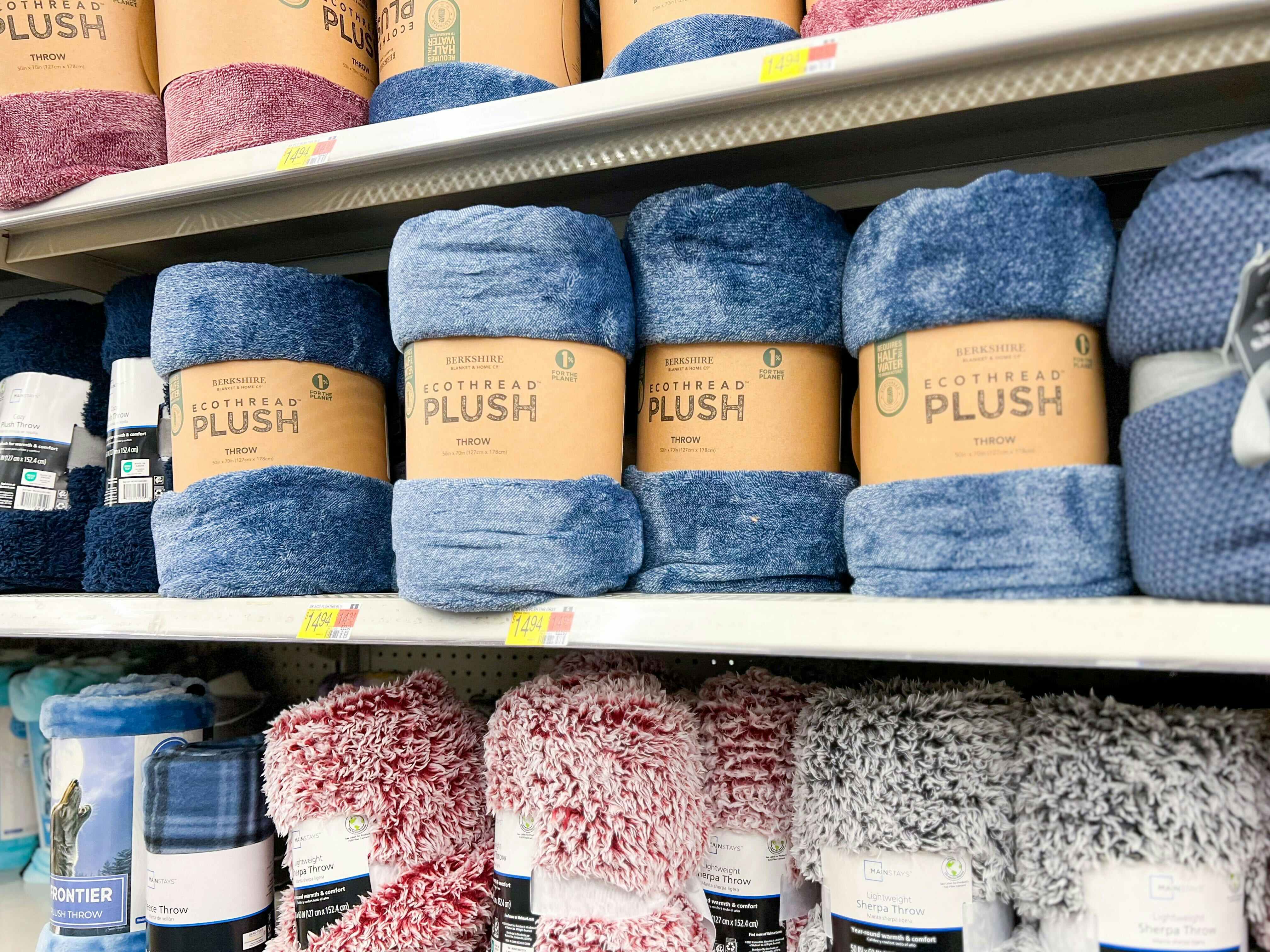 Cheap Blankets at Walmart: Prices Start at Only $5 (Up to 75% Off)