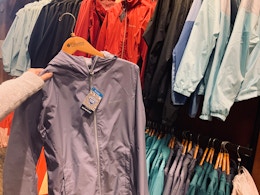 Columbia-Womens-Rain-Jackets-2