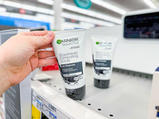 cvs-garnier-blackhead-scrub-1