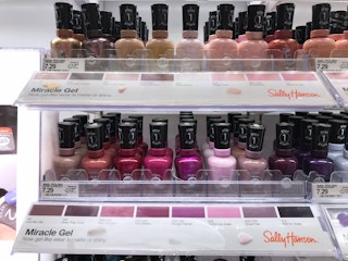 SAlly-Hansen-Target-MO927