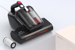 mattress vacuum on the ground