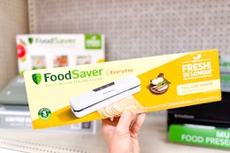 Foodsaver Vacuum Sealer With Precut Bags, Only $47 at Target (Reg. $80) card image