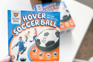 amazon hover soccer ball1 1669243090 1669243091