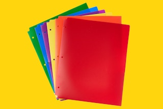 Stock image of the Pen+Gear Folder 50-Pack showcasing a variety of different colors