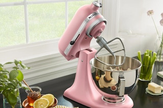 KitchenAid Deluxe Series 4.5 Quart Tilt-Head Stand Mixer walmart