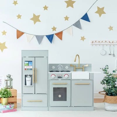 Little Chef Charlotte Play Kitchen