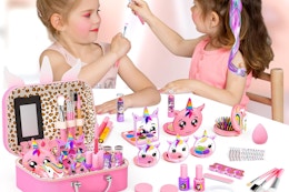 Makeup kit B0FMQYD1JL a