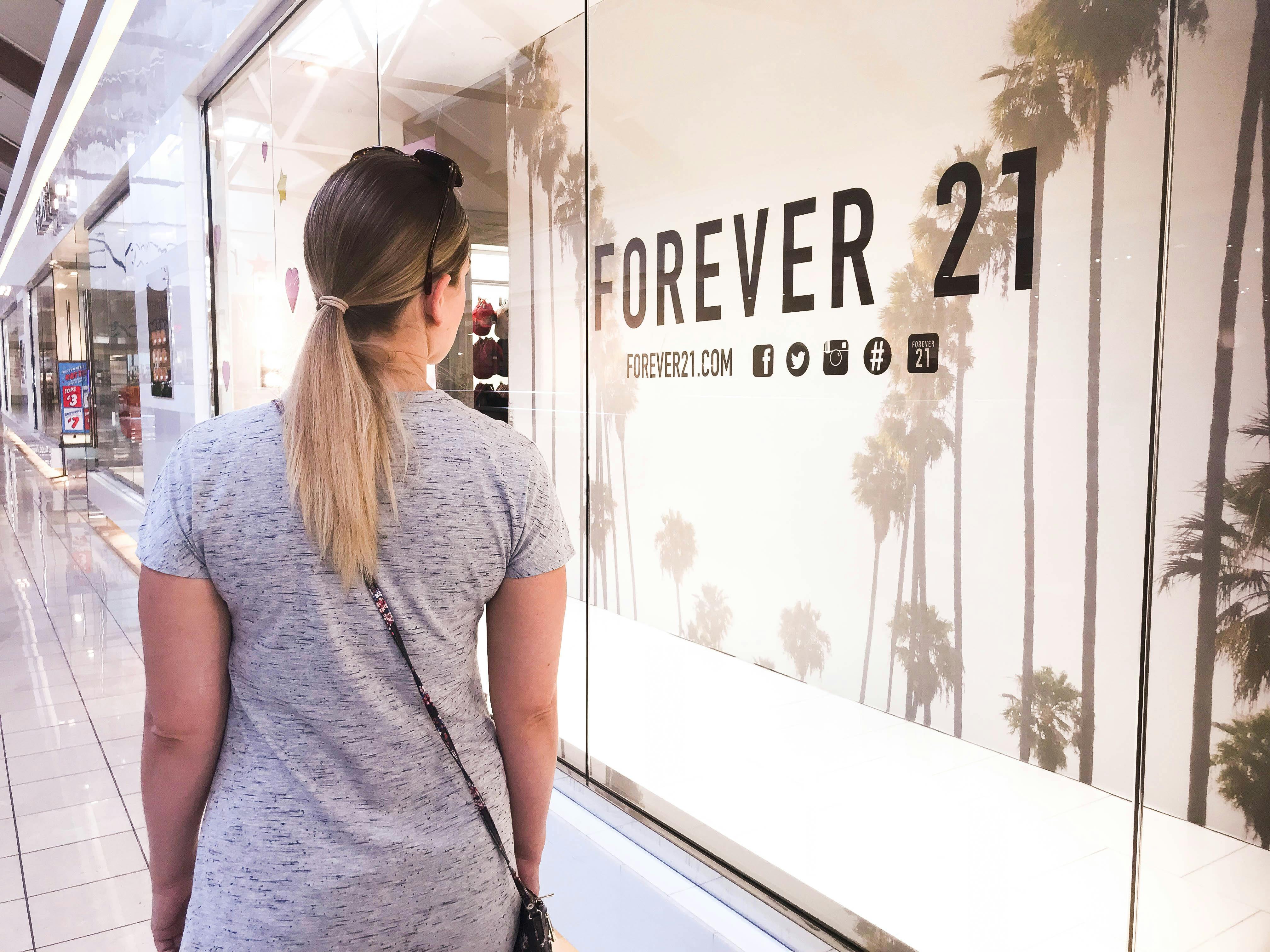 Forever 21 - Back Bay West - 12 tips