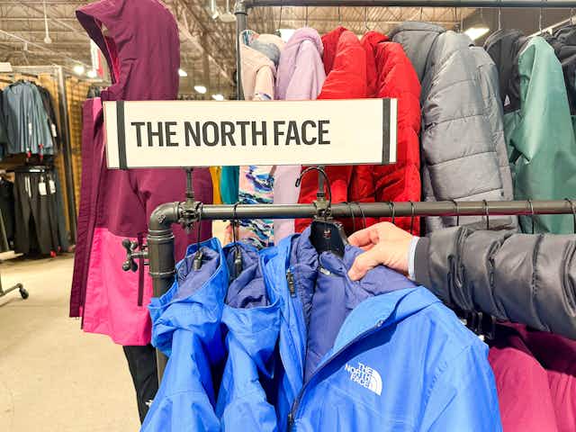 The North Face Black Friday Strategy That Can Help You Save 85% card image