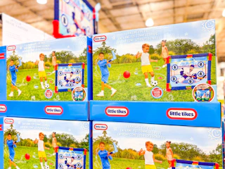 costco-summer-toys-little-tikes-hockey-soccer-kids-set