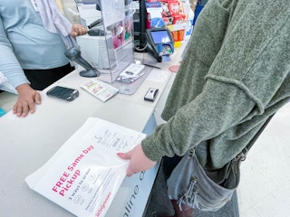 checking out at walgreens photo
