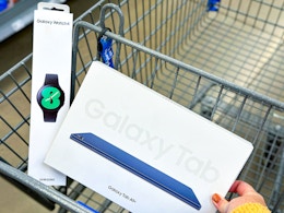 Save 50% on a Samsung Galaxy Smart Watch at Walmart (Now Only $99) card image