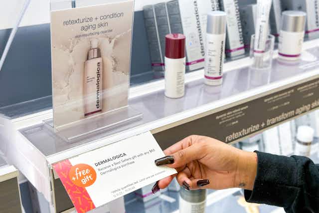 Here's How to Get the Best Free Gifts at Ulta card image