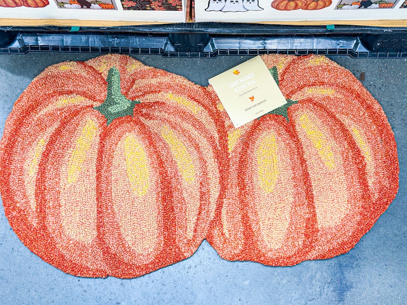 costco-halloween-fall-hooked-rugs-2