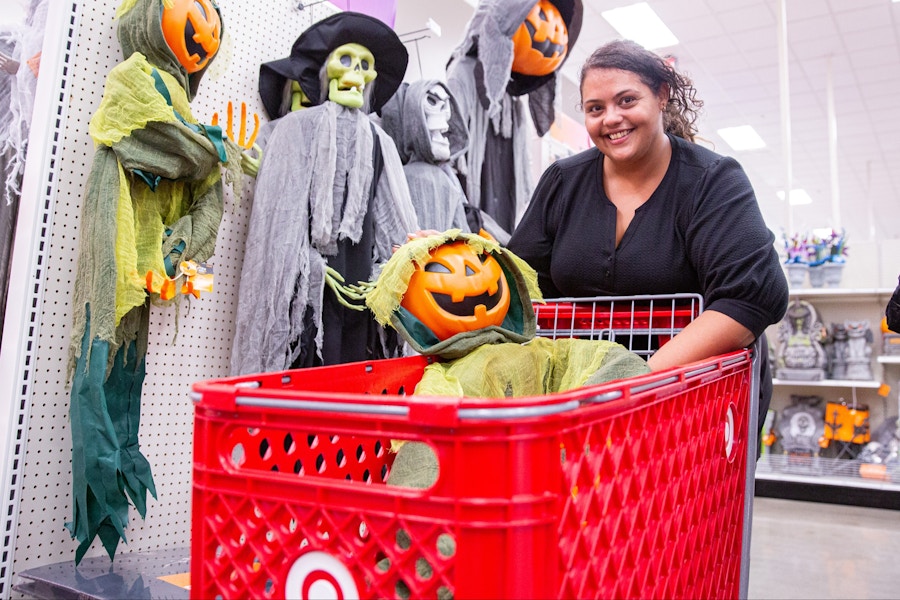 target-halloween-clearance-decor-costumes-cart-shopper-kcl-model-reuploaded-feature