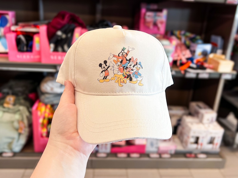 aldi-disney-finds-character-hat-kcl