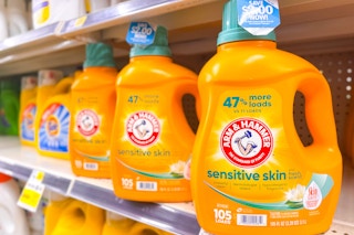 arm & hammer laundry detergent on store shelf