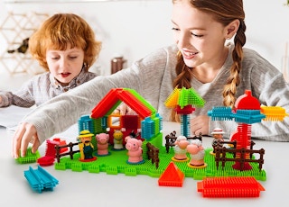 zulily-picassotiles-farm-playset-2022-2