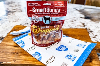 smartbones chicken wrapped sticks on an amazon prime bag