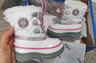 kohls-tote-boots-1