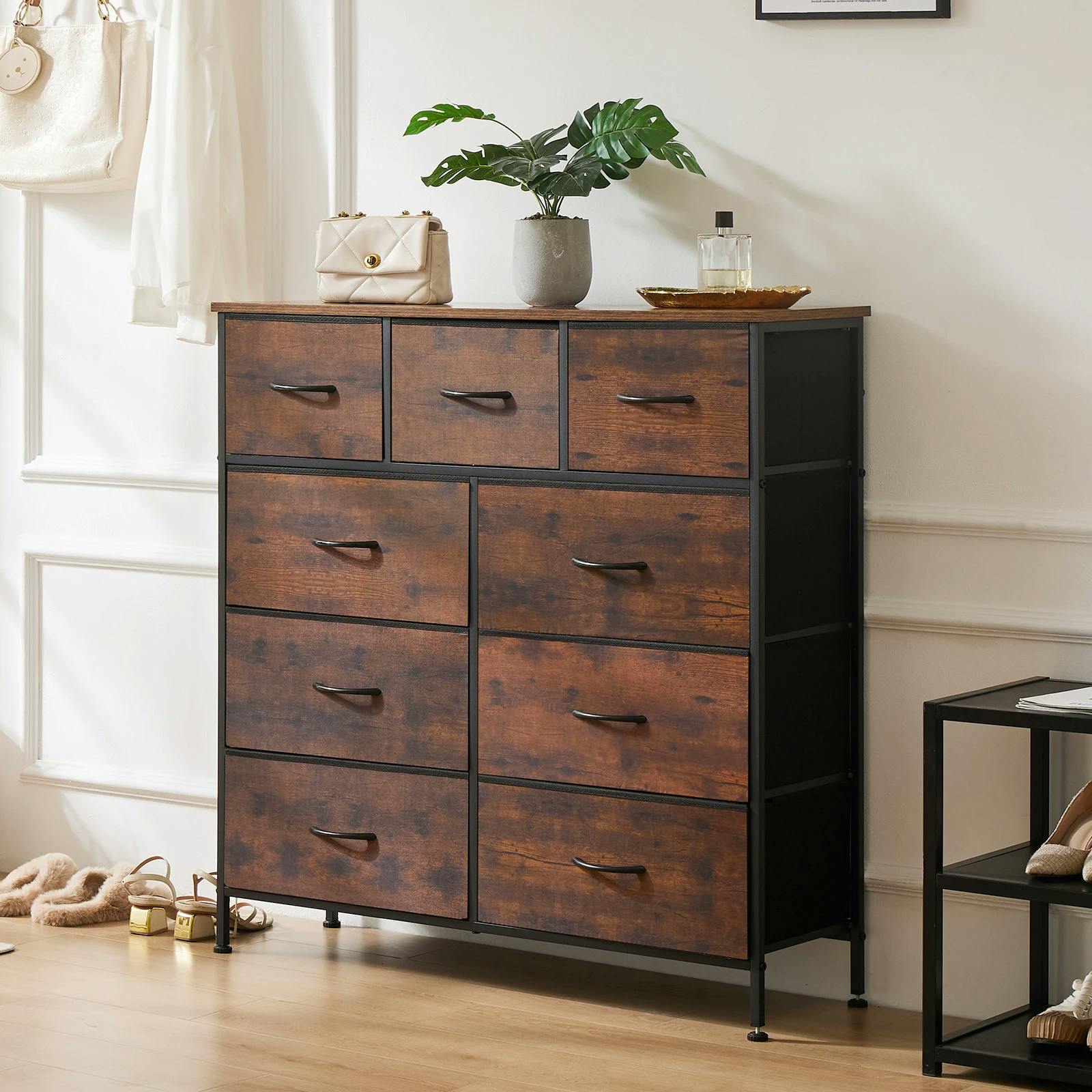 Fabric Dresser