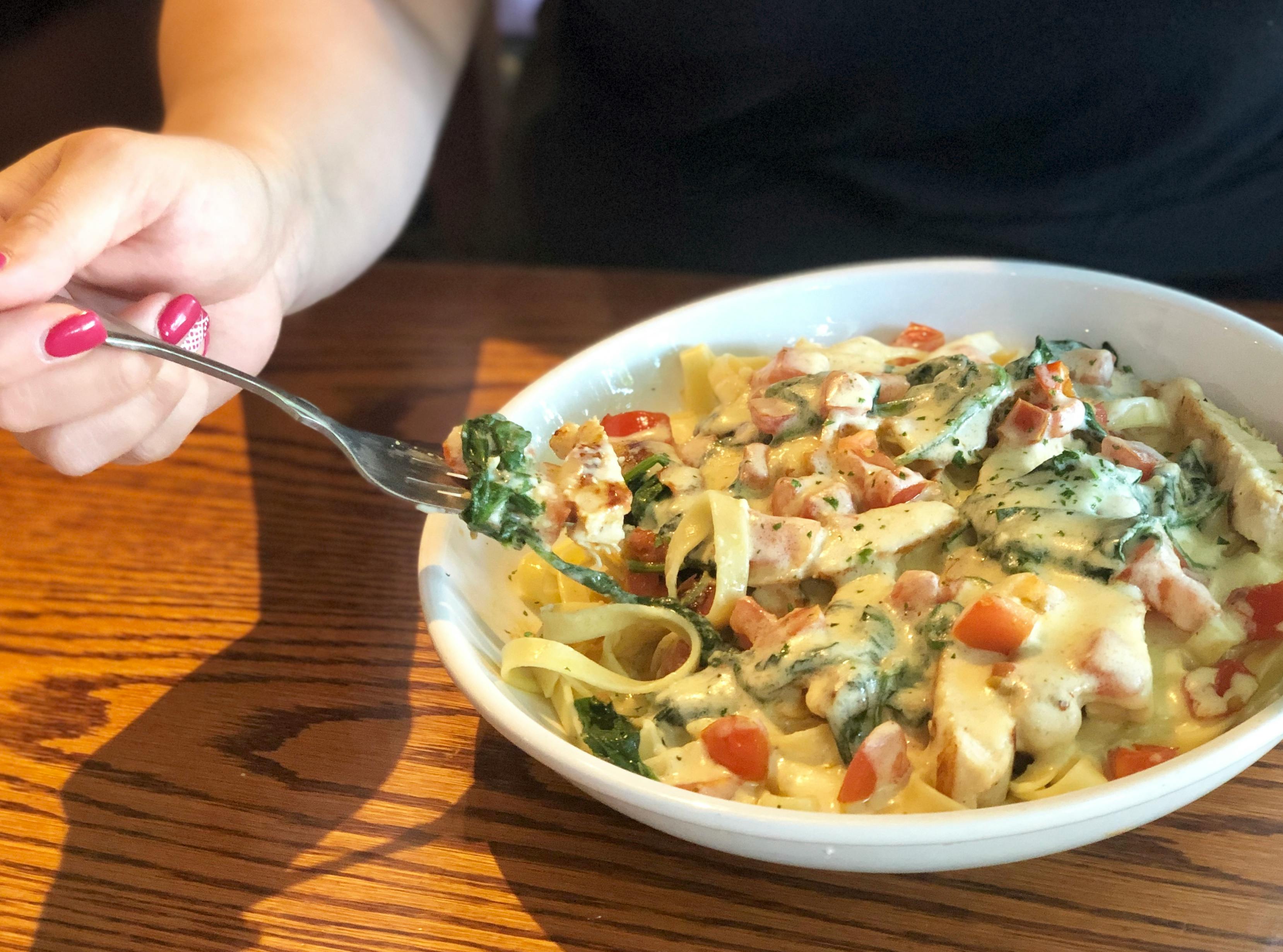 Best Olive Garden Coupons & Deals This Week