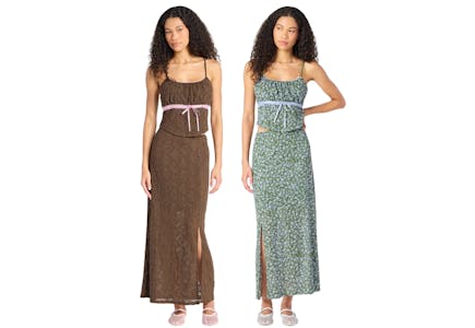 No Boundaries Women's Apparel Set