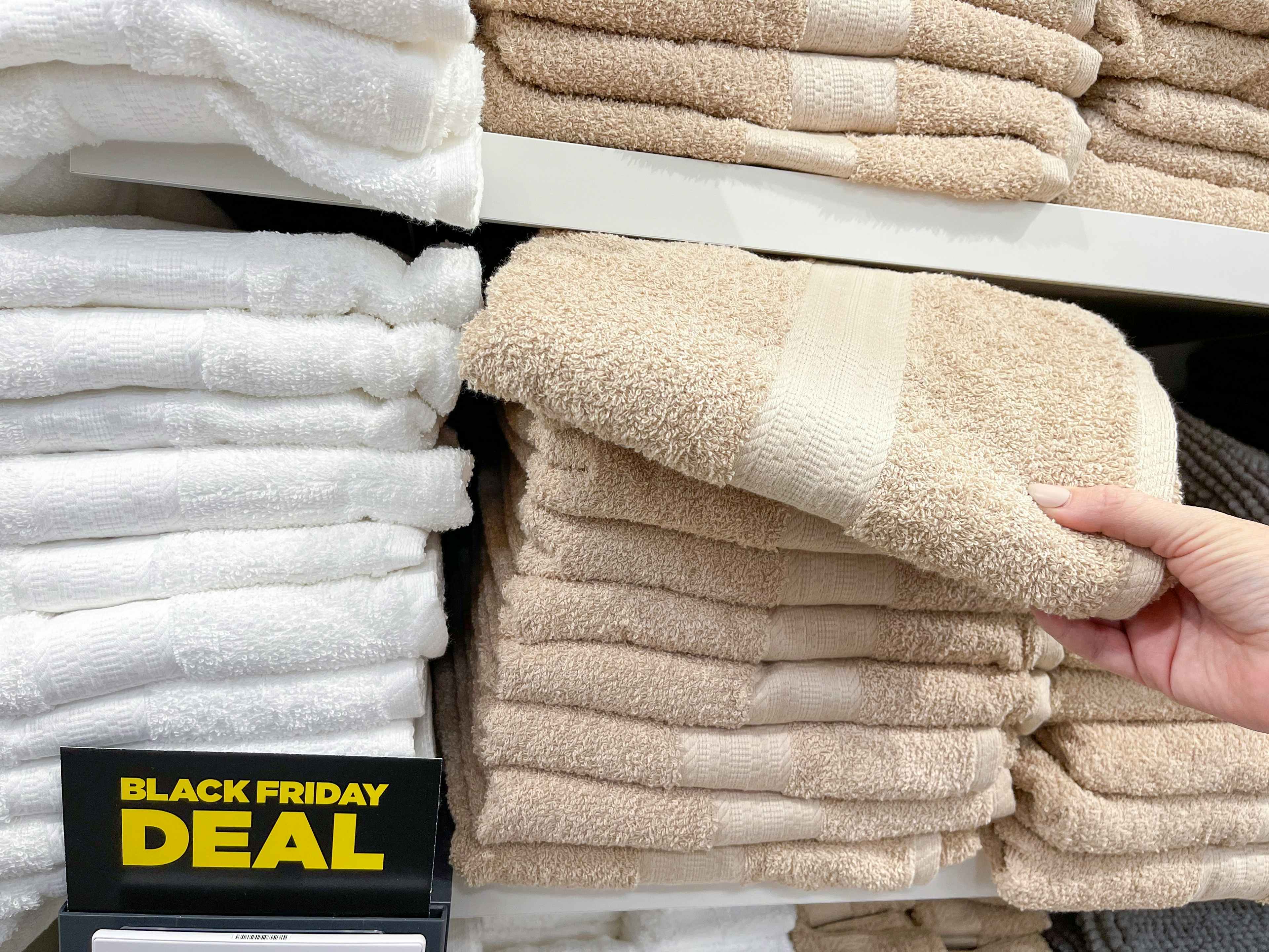 black friday deal on the big one towels from kohls shelf