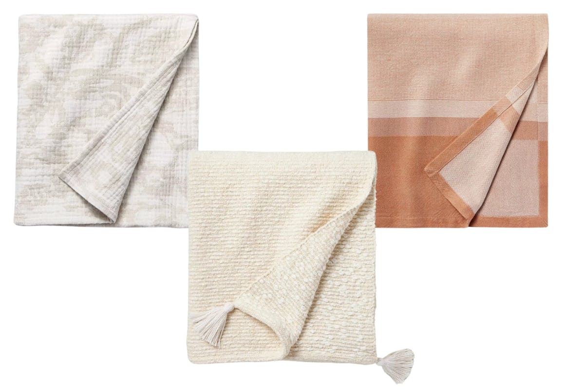 Magnolia Throw Blanket