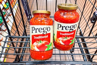 prego sauce in shopping cart