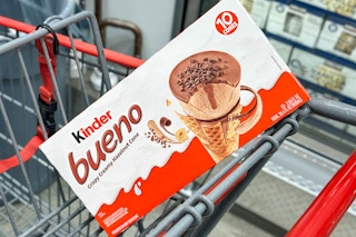 costco-kinder-bueno-hazelnut-cone-ice-cream