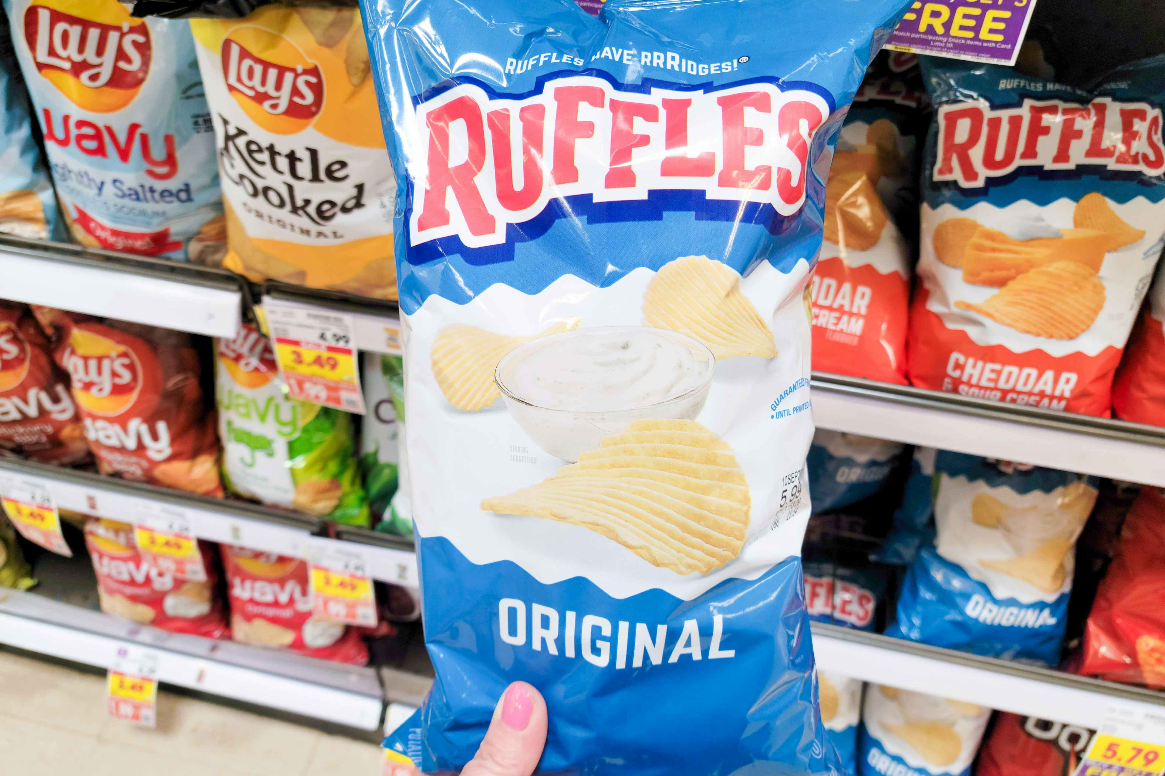 kroger-ruffles-potato-chips-1-sv