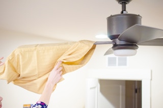dust fan