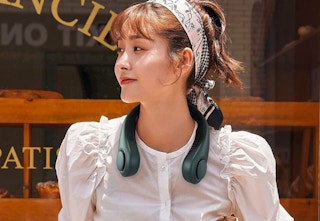 tanga-neck-fan-may-2023