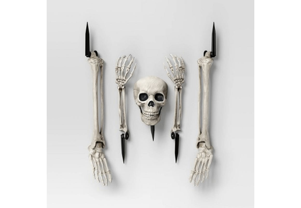 Hyde and EEK! Boutique Groundbreaker