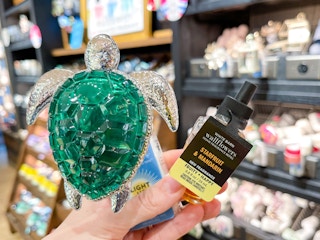 bath body works wallflowers fragrance plug refills in store 2023 3 1678894126 1678894126