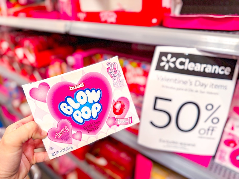 walmart-valentines-day-clearance1