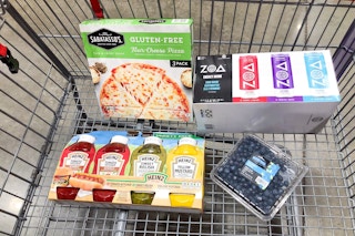 costco hot buys food deals pizza condiments blueberries zoa drink in cart