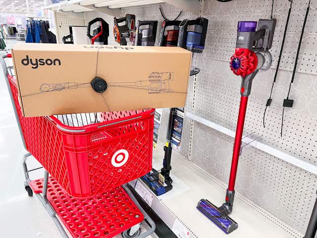 Best Dyson Vacuum Black Friday Deals for 2023 card image