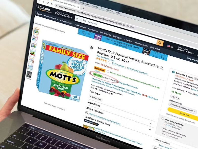 motts on laptop