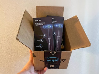 amazon sonic toothbrush3 1645819119 1645819119 e1664306969730